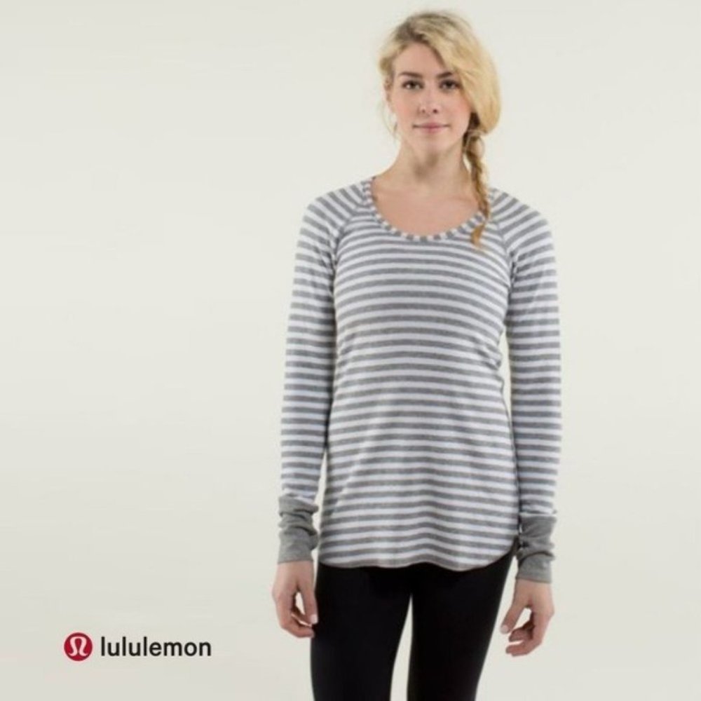 Lululemon Open Your Heart Long Sleeve - Picture 3 of 6
